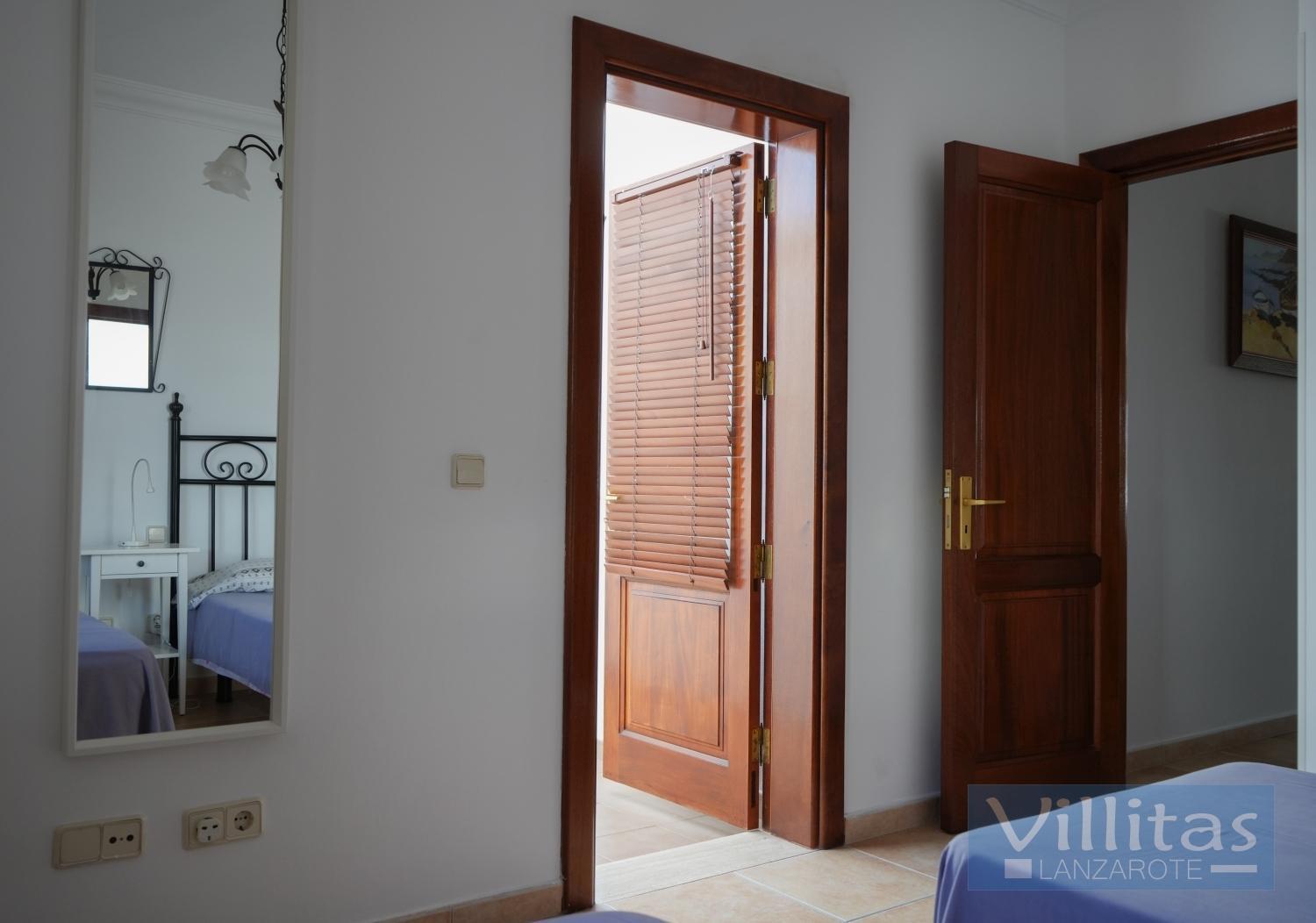 Casa Trina By Villitas Villa Плая Бланка Екстериор снимка